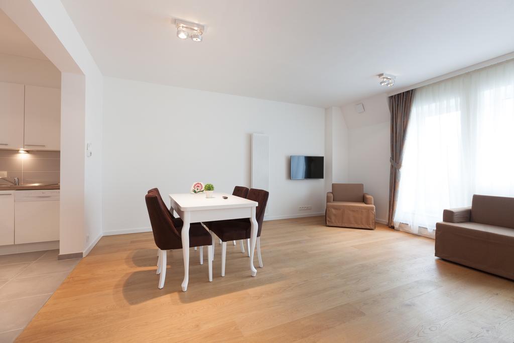 Residence Regent 55 Bruxelles Eksteriør billede
